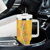 Hawaii Maile Lei Tumbler With Handle With Yellow Monstera Pattern