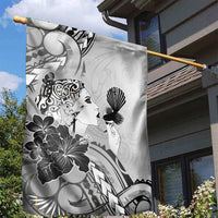Aotearoa Maori Wahine Garden Flag Fantail Bird Black Gold Marble LT05 - Polynesian Pride