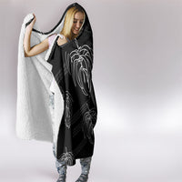 Aloha Hawaii Acacia Koa Leaves Hooded Blanket Black Kakau Tribal Pattern LT05 - Polynesian Pride