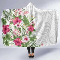 Hawaii Tropical Flowers Hooded Blanket Polynesian Tattoo White LT05 One Size White - Polynesian Pride