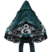 New Zealand Maori Cloak Poutama Pikorua - Single Twist Paua Shell LT05 Unisex Turquoise - Polynesian Pride
