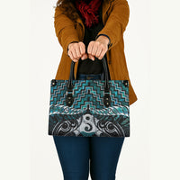 New Zealand Maori Leather Bag Poutama Pikorua - Single Twist Paua Shell LT05 - Polynesian Pride