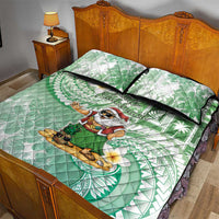 Hawaii Mele Kalikimaka Quilt Bed Set Hula Santa Retro Style Green - Polynesian Pride