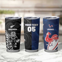 France And New Zealand Rugby Custom Tumbler Cup Les Bleus Rooster With Maori Tiki - Polynesian Pride