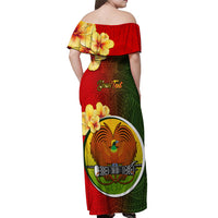 Personalized Papua New Guinea Eastern Highlands Province Off Shoulder Maxi Dress Mix Coat Of Arms Polynesian Pattern LT05 - Polynesian Pride