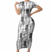 Aloha Hawaii Vintage Kahili Pa'a Lima Short Sleeve Bodycon Dress Palaka Print Hinahina LT7 Long Dress Gray - Polynesian Pride