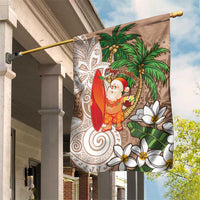 Polynesian Garden Flag Tropical Santa - Plumeria Beige Vintage LT7 House Flag Beige - Polynesian Pride
