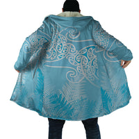 Aotearoa Maori Koru Curves Cloak Silver Ferns - Turquoise LT7 - Polynesian Pride
