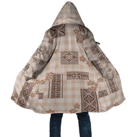 Hawaiian Quilt Tapa On Beige Palaka Motifs Cloak LT7 Unisex Beige - Polynesian Pride