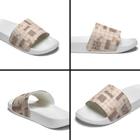 Hawaiian Quilt Tapa On Beige Palaka Motifs Slide Sandals LT7 - Polynesian Pride