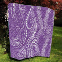 Polynesia Plumeria Lei Quilt Periwinkle Curves Motif