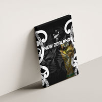 New Zealand WC2026 Black Canvas Wall Art Silver Fern