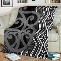 Maori Taniko Patterns Blanket Black Patiki Motifs Mix Whakairo Ngaru LT7 - Polynesian Pride