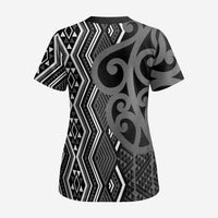 Maori Taniko Patterns Scrub Top Black Patiki Motifs Mix Whakairo Ngaru LT7 - Polynesian Pride