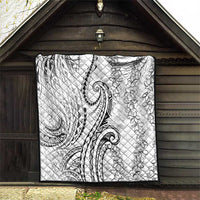 Polynesia Plumeria Lei Quilt White Curves Motif