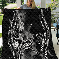 Aloha Hawaii Turtles Floral Quilt Obsidian Glaze