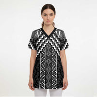 Maori Tukutuku Taniko Motifs Scrub Top Black Poutama Mix Kowhaiwhai LT7 - Polynesian Pride
