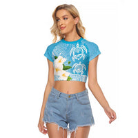 Personalized Guam Chamorro Raglan Cropped T Shirt Turtles and Guasali Flowers