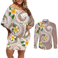 Kanaka Maoli Hawaii Plumeria Couples Matching Off Shoulder Short Dress and Long Sleeve Button Shirt Dancing Tentacles Beige Style