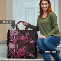 Aotearoa Maori Travel Bag Pink Fern Ribbons on Black - Polynesian Pride