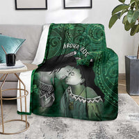 New Zealand Aroha Koe Mama Blanket Maori Hongi - Pounamu
