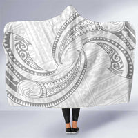 White Sunday Lotu Tamaiti Hooded Blanket Polynesian Wave Pastel Gray - Polynesian Pride