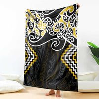 Gold Aotearoa Tukutuku Manawa Tapu Blanket Ta Moko Toi Maori LT9 - Polynesian Pride