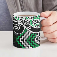 Green Aotearoa Tukutuku Manawa Tapu Ceramic Mug Ta Moko Toi Maori - Polynesian Pride
