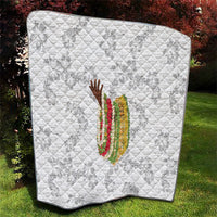 Hawaii Lei Kamehameha Quilt Ke'oke'o Seamless Pattern Hibiscus Flower