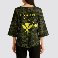 Hawaii Lei Kamehameha Kimono Sleeve Blouse Melemele Seamless Pattern Hibiscus Flower