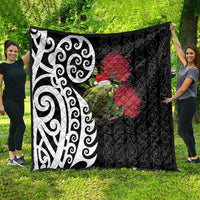 New Zealand Kakapo Christmas Quilt Meri Kirihimete Pohutukawa Flowers