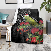 Meri Kirihimete Kakapo Blanket Black Silver Fern Christmas Vibe LT9 - Polynesian Pride