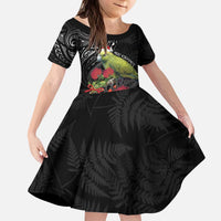 Meri Kirihimete Kakapo Kid Short Sleeve Dress Black Silver Fern Christmas Vibe
