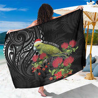 Meri Kirihimete Kakapo Sarong Black Silver Fern Christmas Vibe LT9 One Size 44 x 66 inches Black - Polynesian Pride