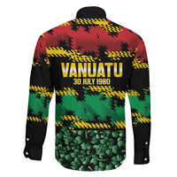 Vanuatu 46th Year Anniversary Family Matching Off Shoulder Short Dress and Hawaiian Shirt 30 July 1980 Hibiscus Seamless Pattern