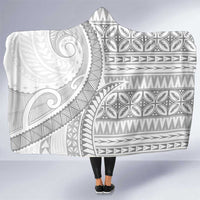 Polynesian White Sunday Hooded Blanket Lotu Tamaiti Melanesian Pattern - Polynesian Pride