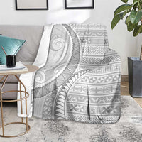 Tokelau White Sunday Blanket Lotu Tamaiti Ngatu Tokelau Feletoa Manulua - Polynesian Pride