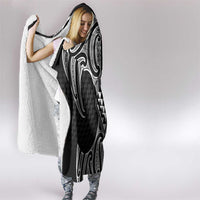 Ma Maori Ta Moko Poutama Art Hooded Blanket LT9 - Polynesian Pride