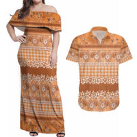 Hawaiian Hibiscus Honu Couples Matching Off Shoulder Maxi Dress and Hawaiian Shirt Gold Mele Kalikimaka Palaka Spirit - Polynesian Pride