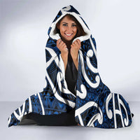 Aotearoa Maori Kowhaiwhai Hooded Blanket Kikorangi Puhoro and Patiki LT9 - Polynesian Pride