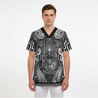 Custom New Zealand Taiaha Maori Scrub Top Kiwikiwi Minimalist Silver Fern Tukutuku Motif
