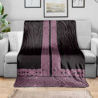 New Zealand Maori Kowhaiwhai Blanket Mawhero Maui and Mangopare