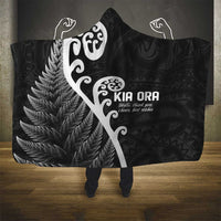 Kia Ora Maori Language Hooded Blanket Te Reo Maori Koru Fern Art LT9 - Polynesian Pride
