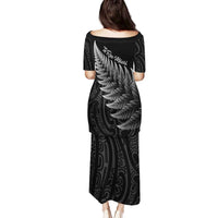 New Zealand Te Reo Māori Family Matching Puletasi and Hawaiian Shirt Simple Black Fern