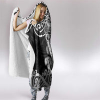Te Reo Maori Tiki Inspired Art Hooded Blanket LT9 - Polynesian Pride