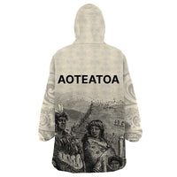 Whanau Maori Language Wearable Blanket Hoodie Te Reo Maori Inspired Art LT9 - Polynesian Pride