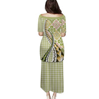 Aloha Vintage Palaka Floral Hawaiian Quilt Puletasi Omaomao Motif - Polynesian Pride