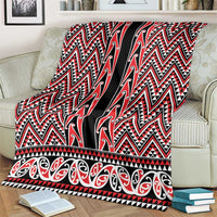 New Zealand Maori Niho Taniwha Blanket Whero Mangopare and Puhoro Pattern