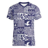 Blue Tonga Kilisimasi Fiefia Women V-Neck T-Shirt Pacific Patchwork Xmas Vibes LT9 Female Blue - Polynesian Pride