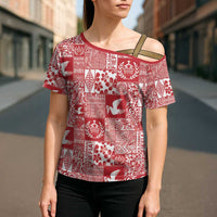 Red Tonga Kilisimasi Fiefia Cross Shoulder Shirt Pacific Patchwork Xmas Vibes - Polynesian Pride